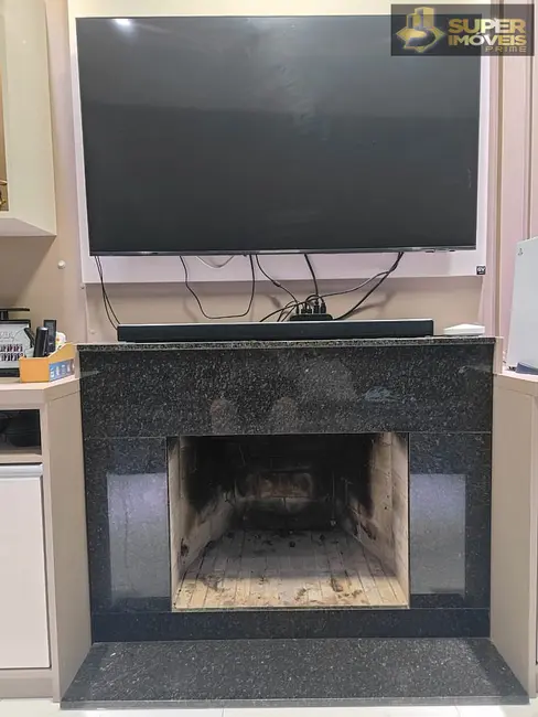 Casa com 2 quartos à venda, 335m2 em Fragata, Pelotas - RS - imagem 3 Foto 3 de Casa com 2 quartos à venda, 335m2 em Fragata, Pelotas - RS