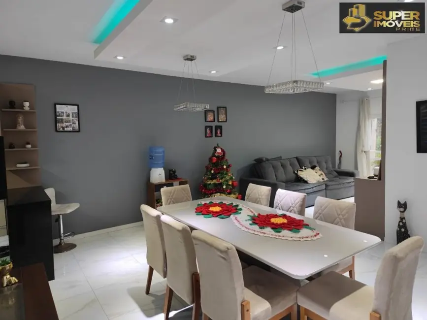 Foto 4 de Casa com 2 quartos à venda, 335m2 em Fragata, Pelotas - RS