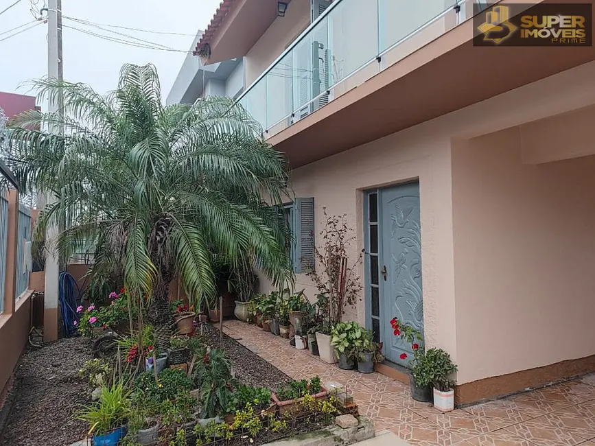 Casa com 3 quartos à venda, 300m2 em Fragata, Pelotas - RS - imagem 1 Foto 1 de Casa com 3 quartos à venda, 300m2 em Fragata, Pelotas - RS