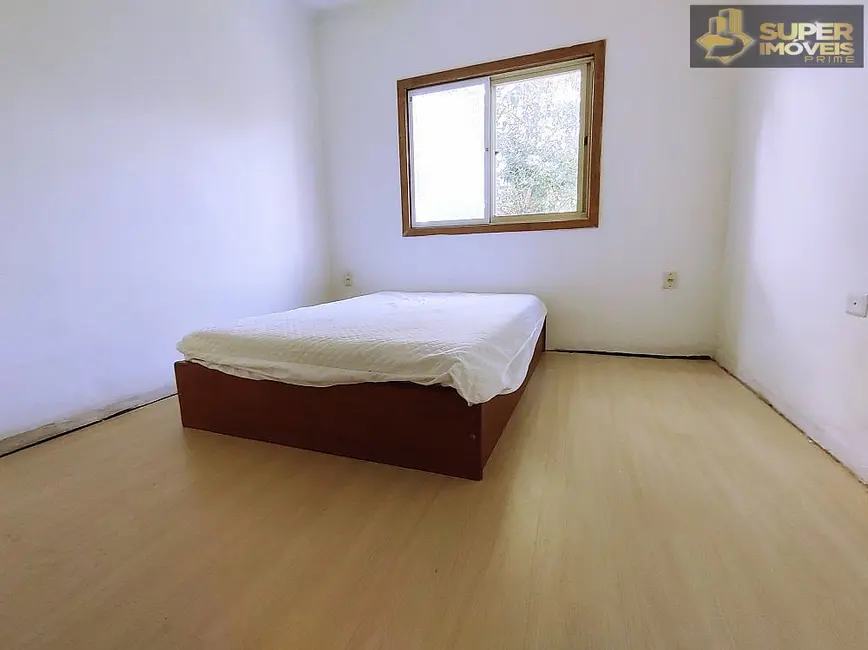 Casa com 3 quartos à venda, 910m2 em Laranjal, Pelotas - RS - imagem 7 Foto 7 de Casa com 3 quartos à venda, 910m2 em Laranjal, Pelotas - RS