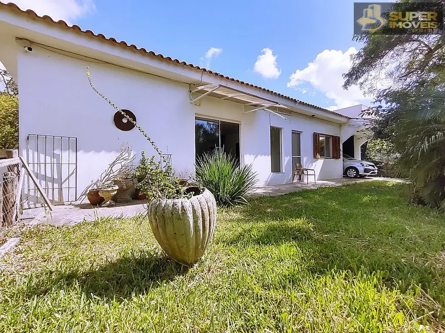 Casa com 3 quartos à venda, 910m2 em Laranjal, Pelotas - RS - imagem 9 Foto 9 de Casa com 3 quartos à venda, 910m2 em Laranjal, Pelotas - RS