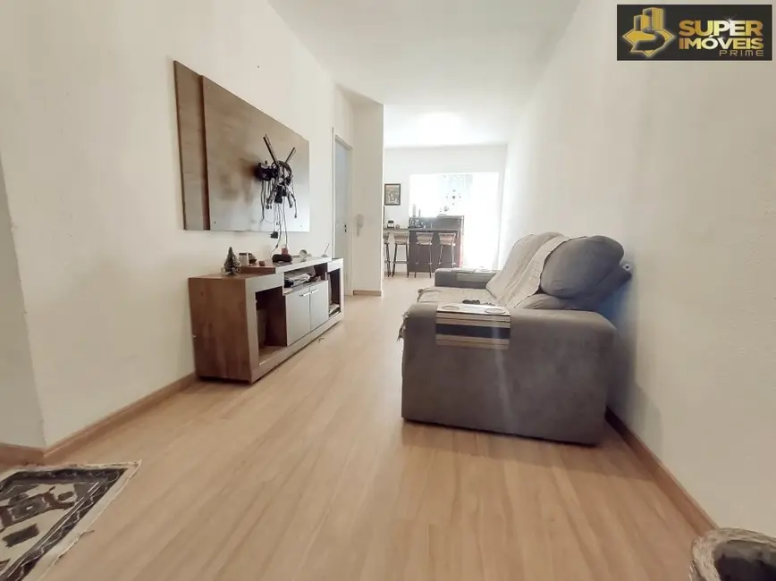 Foto 1 de Casa com 2 quartos à venda, 80m2 em Areal, Pelotas - RS