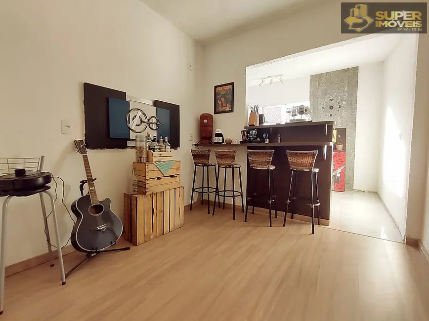 Foto 1 de Casa com 2 quartos à venda, 80m2 em Areal, Pelotas - RS