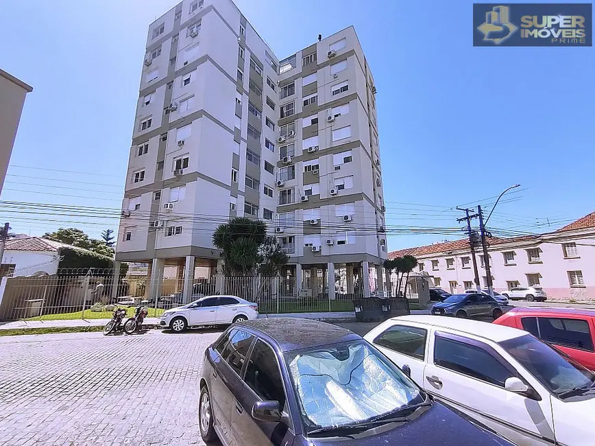Casa com 5 quartos à venda, 235m2 em Centro, Pelotas - RS - imagem 4 Foto 4 de Casa com 5 quartos à venda, 235m2 em Centro, Pelotas - RS