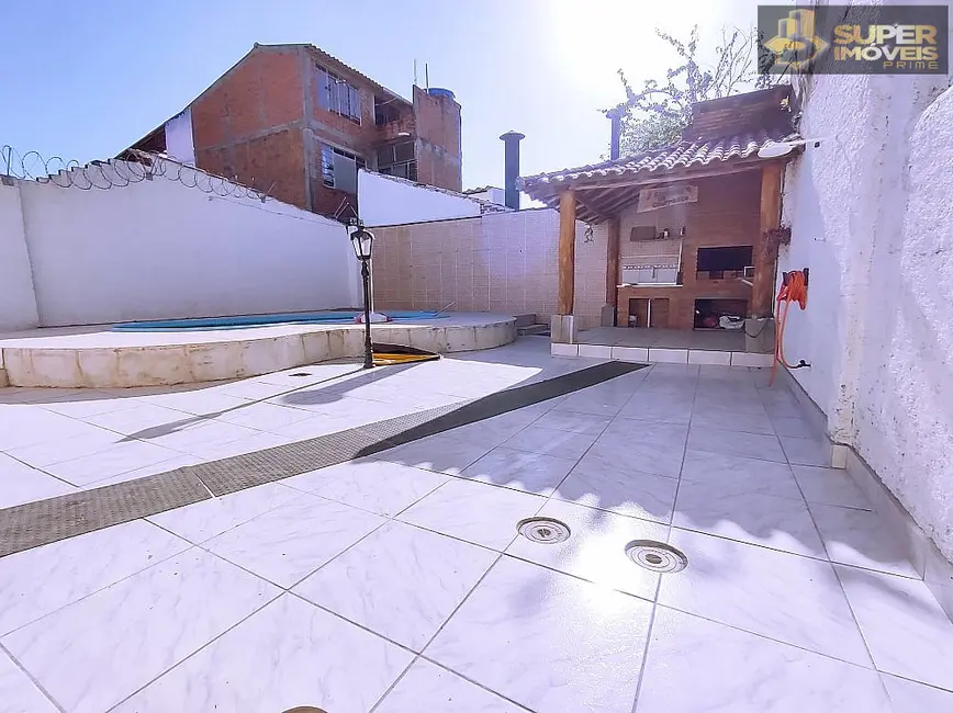 Foto 4 de Casa com 3 quartos à venda, 300m2 em Laranjal, Pelotas - RS