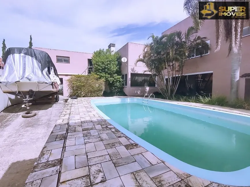 Casa com 3 quartos para alugar, 500m2 em São Gonçalo, Pelotas - RS - imagem 6 Foto 6 de Casa com 3 quartos para alugar, 500m2 em São Gonçalo, Pelotas - RS