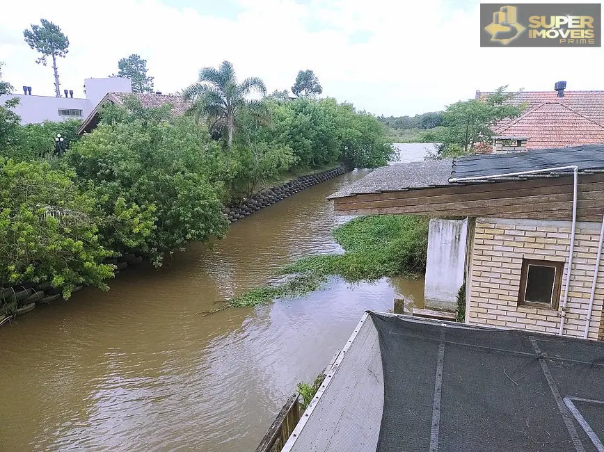 Foto 6 de Casa com 3 quartos para alugar, 500m2 em São Gonçalo, Pelotas - RS