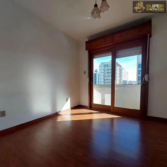 Foto 2 de Apartamento com 2 quartos à venda, 89m2 em Centro, Pelotas - RS
