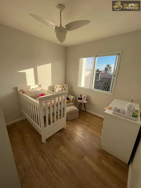 Casa com 3 quartos à venda, 320m2 em Três Vendas, Pelotas - RS - imagem 8 Foto 8 de Casa com 3 quartos à venda, 320m2 em Três Vendas, Pelotas - RS