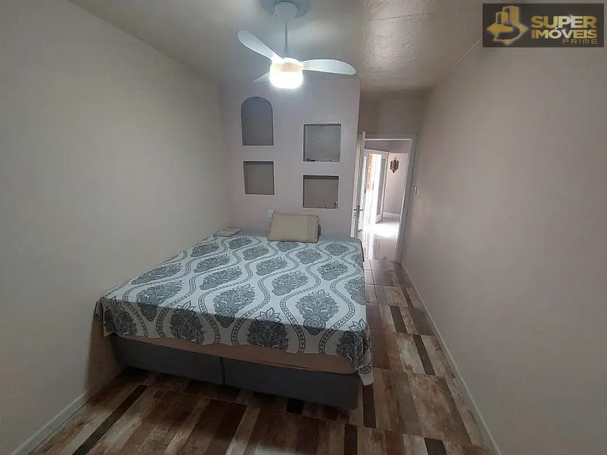 Casa com 3 quartos à venda, 232m2 em Centro, Pelotas - RS - imagem 7 Foto 7 de Casa com 3 quartos à venda, 232m2 em Centro, Pelotas - RS