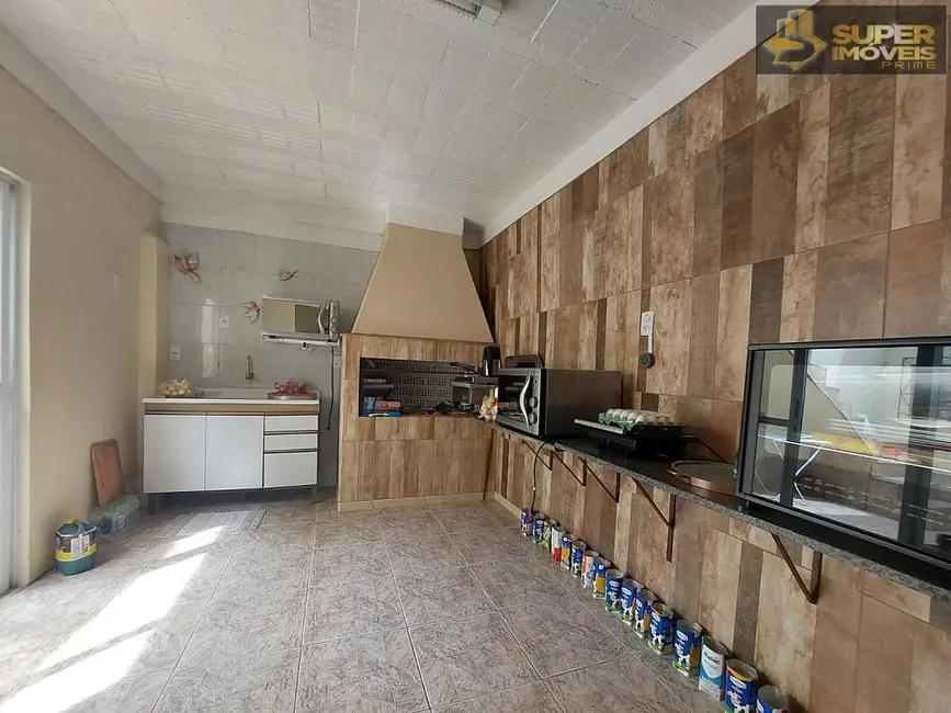 Casa com 3 quartos à venda, 232m2 em Centro, Pelotas - RS - imagem 8 Foto 8 de Casa com 3 quartos à venda, 232m2 em Centro, Pelotas - RS
