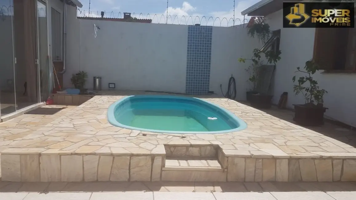 Foto 8 de Casa com 2 quartos à venda, 300m2 em Laranjal, Pelotas - RS