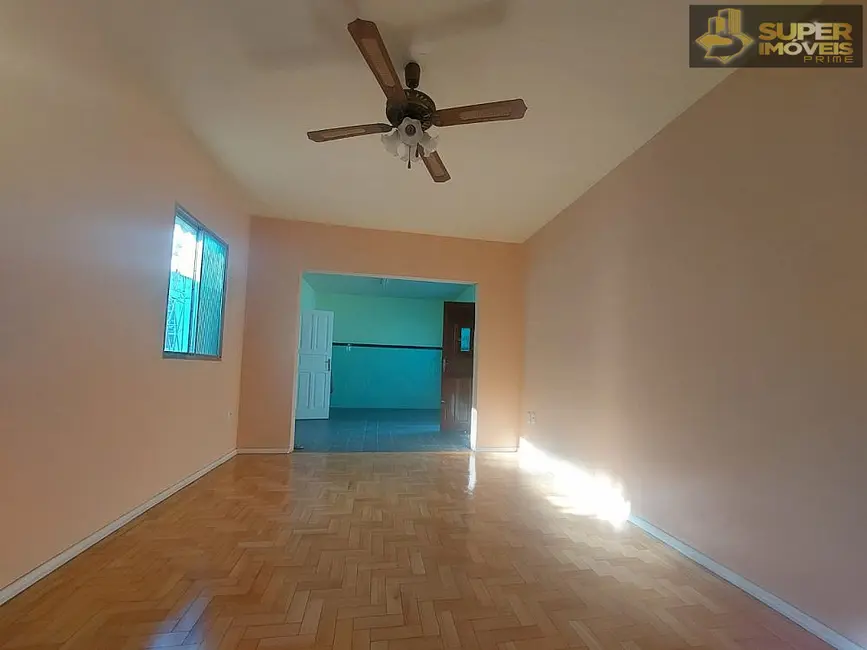 Foto 9 de Casa com 3 quartos à venda, 150m2 em Pelotas - RS