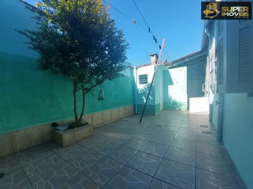 Foto 8 de Casa com 3 quartos à venda, 150m2 em Pelotas - RS