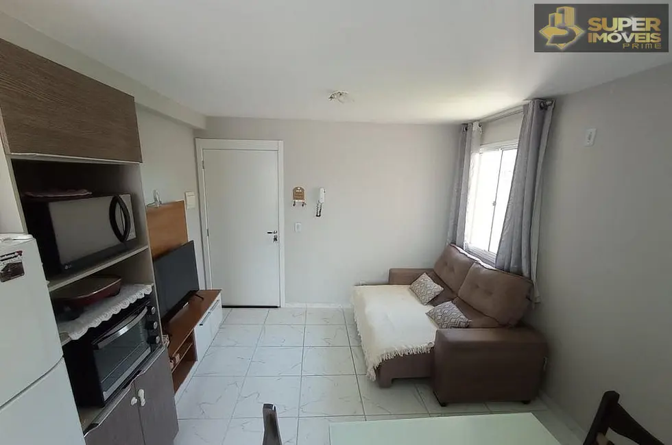 Foto 3 de Apartamento com 2 quartos à venda, 45m2 em Fragata, Pelotas - RS