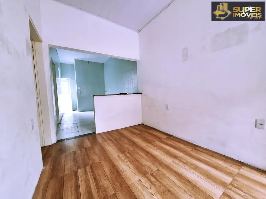 Foto 2 de Casa com 2 quartos à venda, 63m2 em Centro, Pelotas - RS