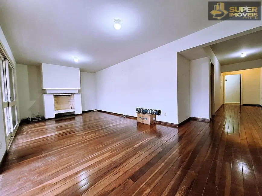 Foto 2 de Apartamento com 4 quartos para alugar, 182m2 em Centro, Pelotas - RS
