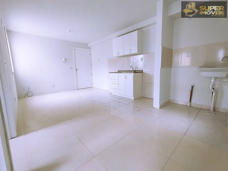 Foto 2 de Apartamento com 2 quartos à venda, 45m2 em Três Vendas, Pelotas - RS