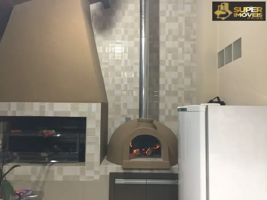 Foto 5 de Casa com 3 quartos à venda, 165m2 em Três Vendas, Pelotas - RS