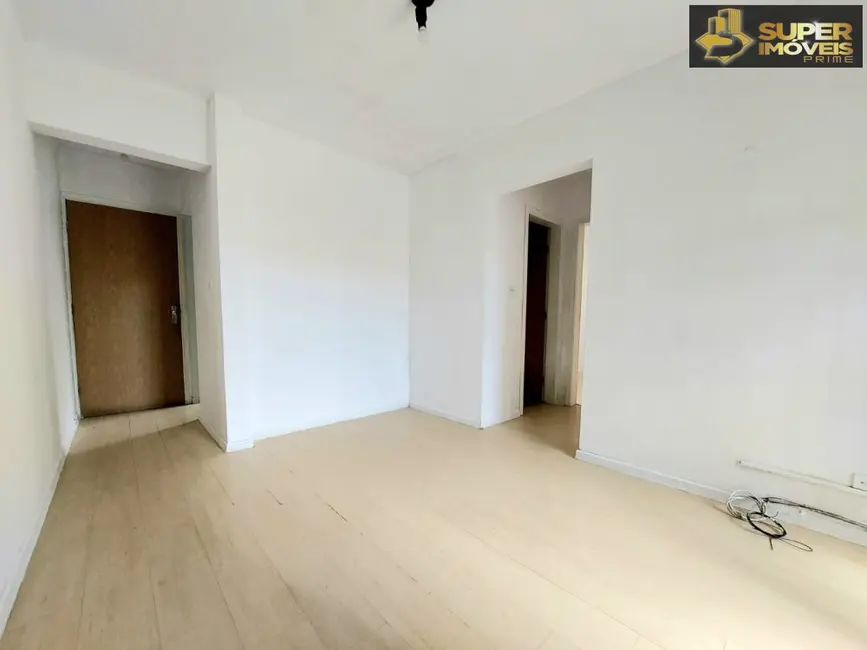 Foto 2 de Apartamento com 2 quartos à venda, 55m2 em Areal, Pelotas - RS