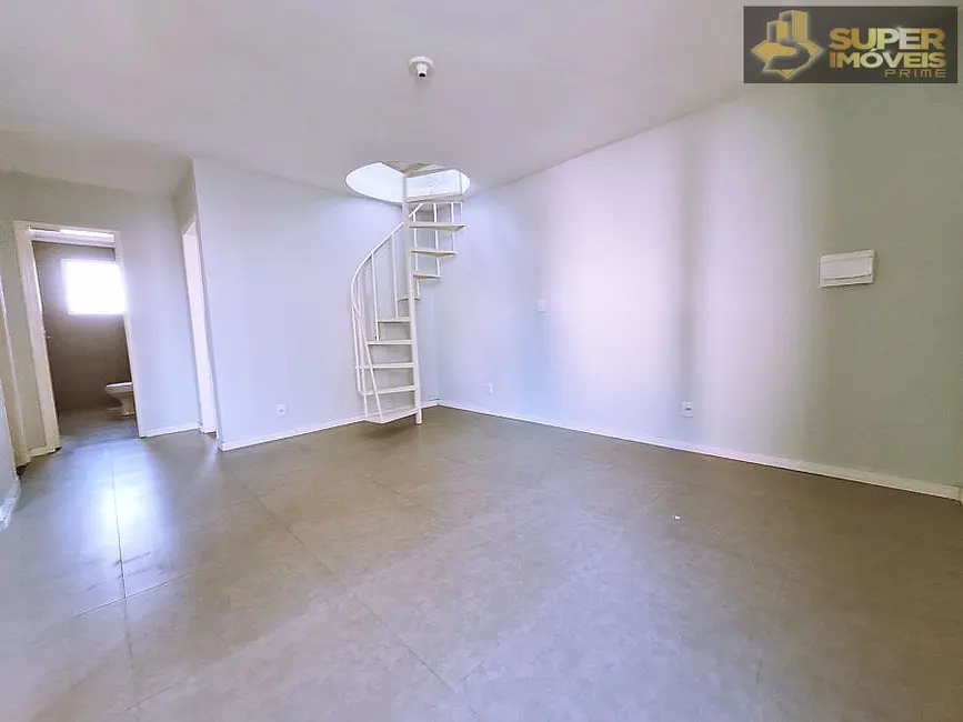 Foto 2 de Cobertura com 3 quartos à venda, 126m2 em Centro, Pelotas - RS