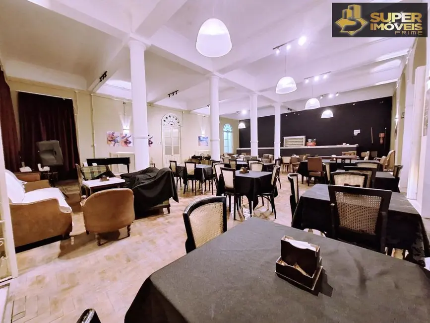 Loja para alugar, 200m2 em Centro, Pelotas - RS - imagem 3 Foto 3 de Loja para alugar, 200m2 em Centro, Pelotas - RS