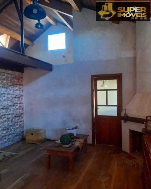 Foto 2 de Casa com 4 quartos à venda, 240m2 em Laranjal, Pelotas - RS