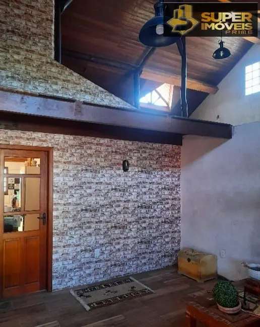 Foto 3 de Casa com 4 quartos à venda, 240m2 em Laranjal, Pelotas - RS