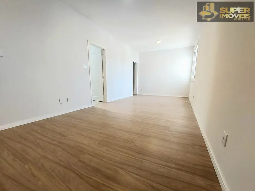 Foto 2 de Apartamento com 3 quartos à venda, 94m2 em Centro, Pelotas - RS