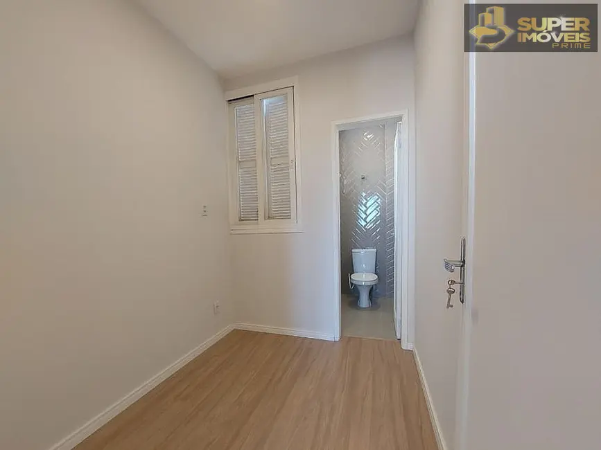Foto 9 de Apartamento com 3 quartos à venda, 94m2 em Centro, Pelotas - RS