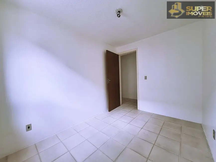 Foto 9 de Apartamento com 2 quartos para alugar, 45m2 em Areal, Pelotas - RS