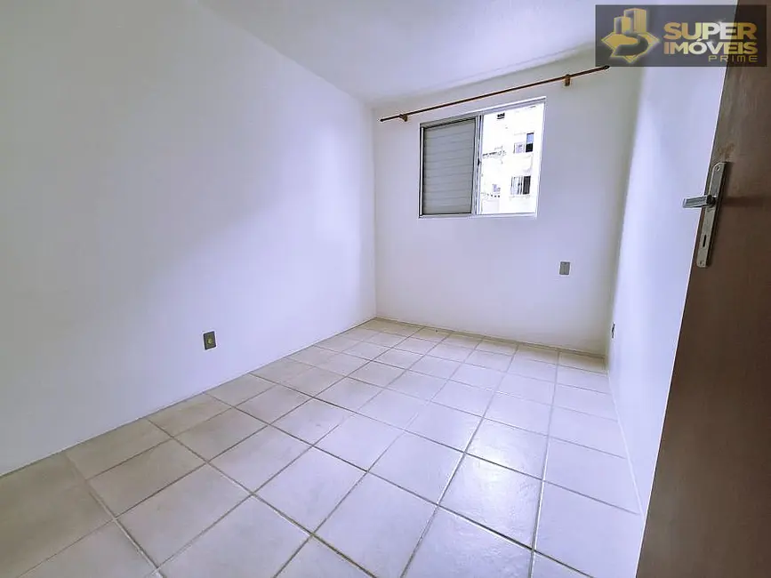 Foto 8 de Apartamento com 2 quartos para alugar, 45m2 em Areal, Pelotas - RS