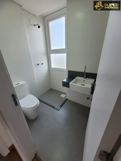 Foto 3 de Apartamento com 2 quartos à venda, 70m2 em Três Vendas, Pelotas - RS