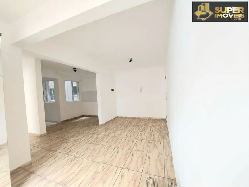 Apartamento com 2 quartos à venda, 52m2 em Centro, Pelotas - RS - imagem 2 Foto 2 de Apartamento com 2 quartos à venda, 52m2 em Centro, Pelotas - RS