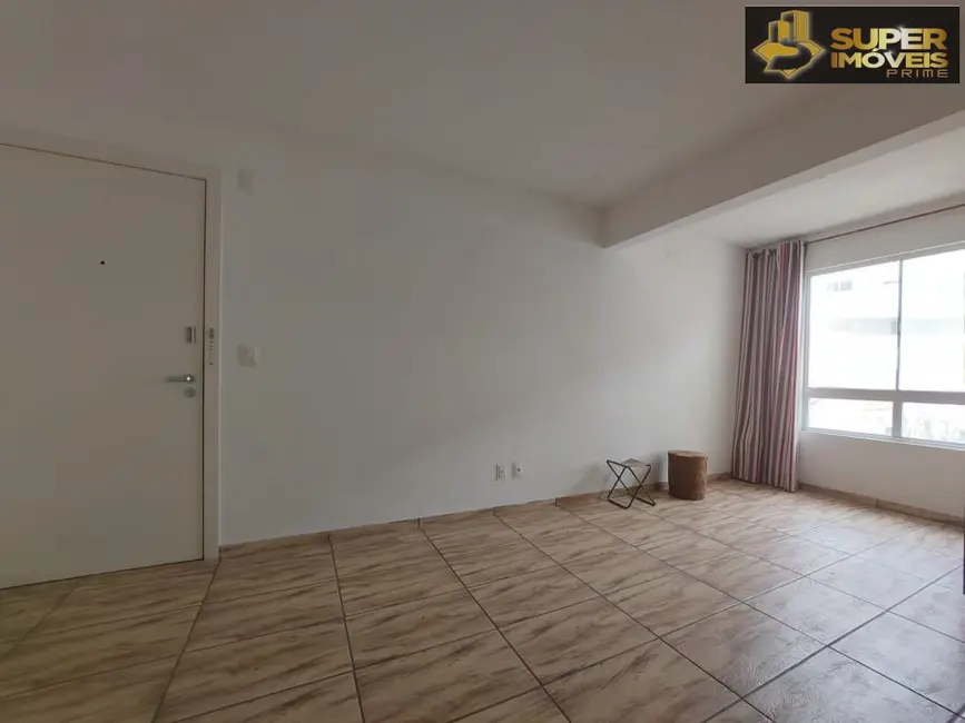 Apartamento com 2 quartos à venda, 52m2 em Centro, Pelotas - RS - imagem 3 Foto 3 de Apartamento com 2 quartos à venda, 52m2 em Centro, Pelotas - RS