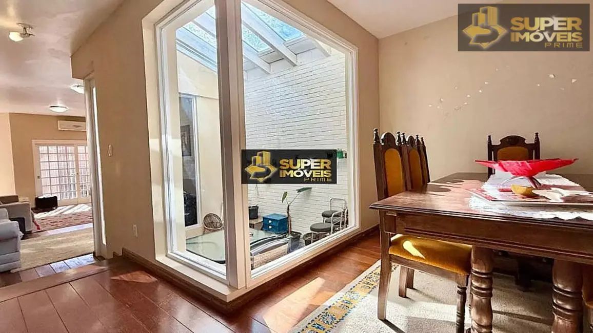 Casa com 4 quartos à venda, 359m2 em Areal, Pelotas - RS - imagem 6 Foto 6 de Casa com 4 quartos à venda, 359m2 em Areal, Pelotas - RS