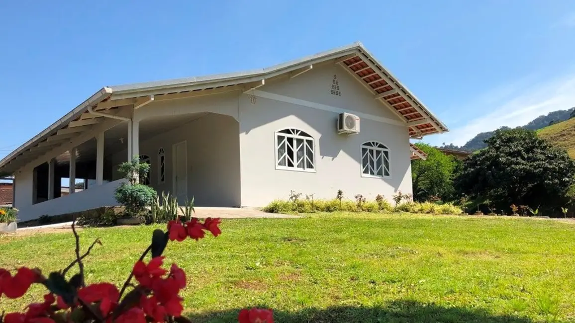 Foto 3 de Chácara com 3 quartos à venda, 230000m2 em Agrolandia - SC
