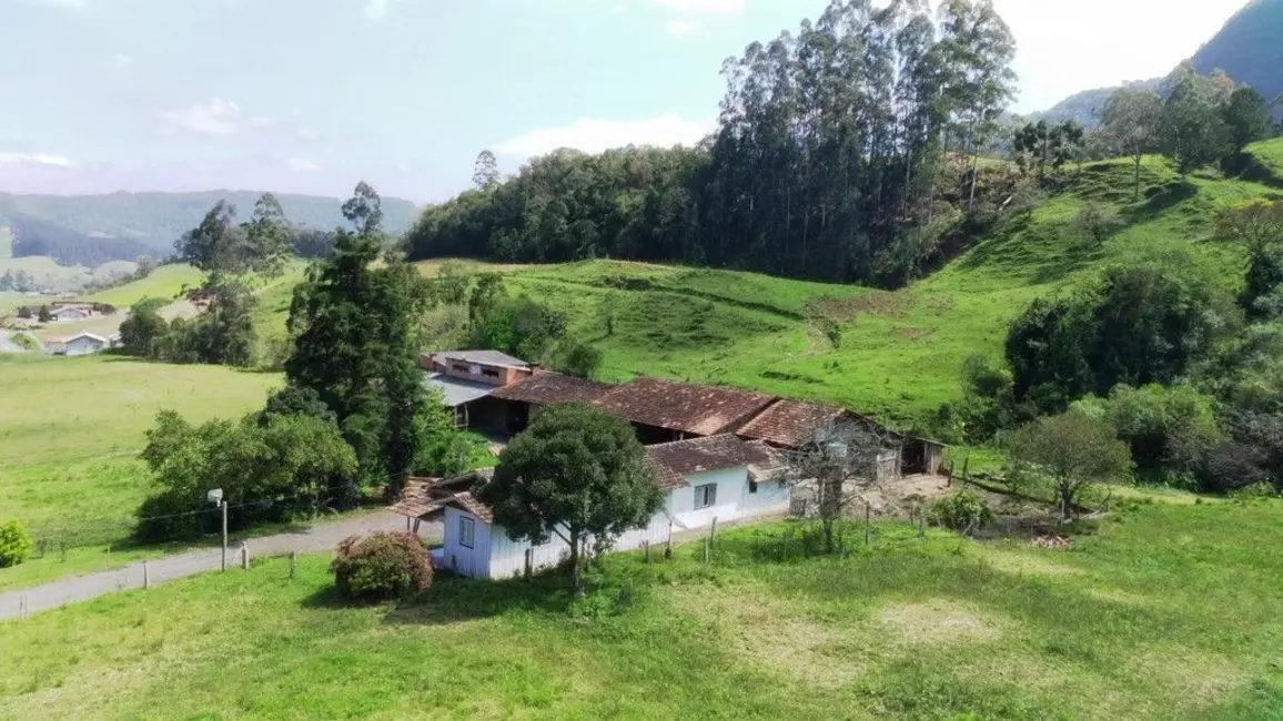 Foto 2 de Chácara com 3 quartos à venda, 100000m2 em Agrolandia - SC