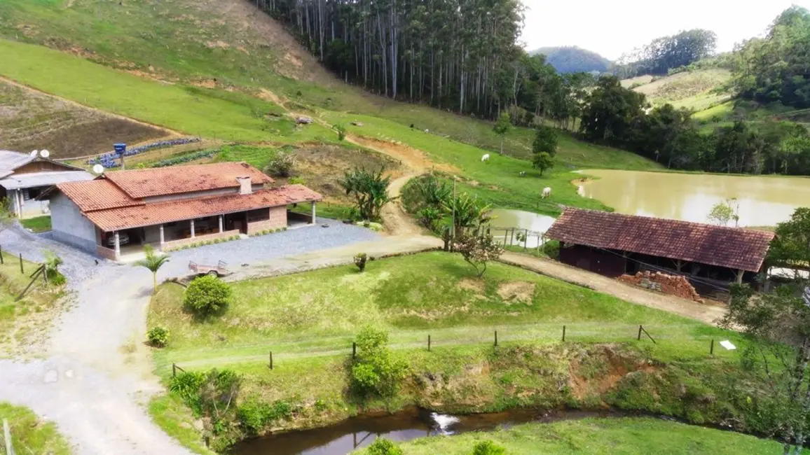 Foto 1 de Chácara com 5 quartos à venda, 140000m2 em Presidente Nereu - SC