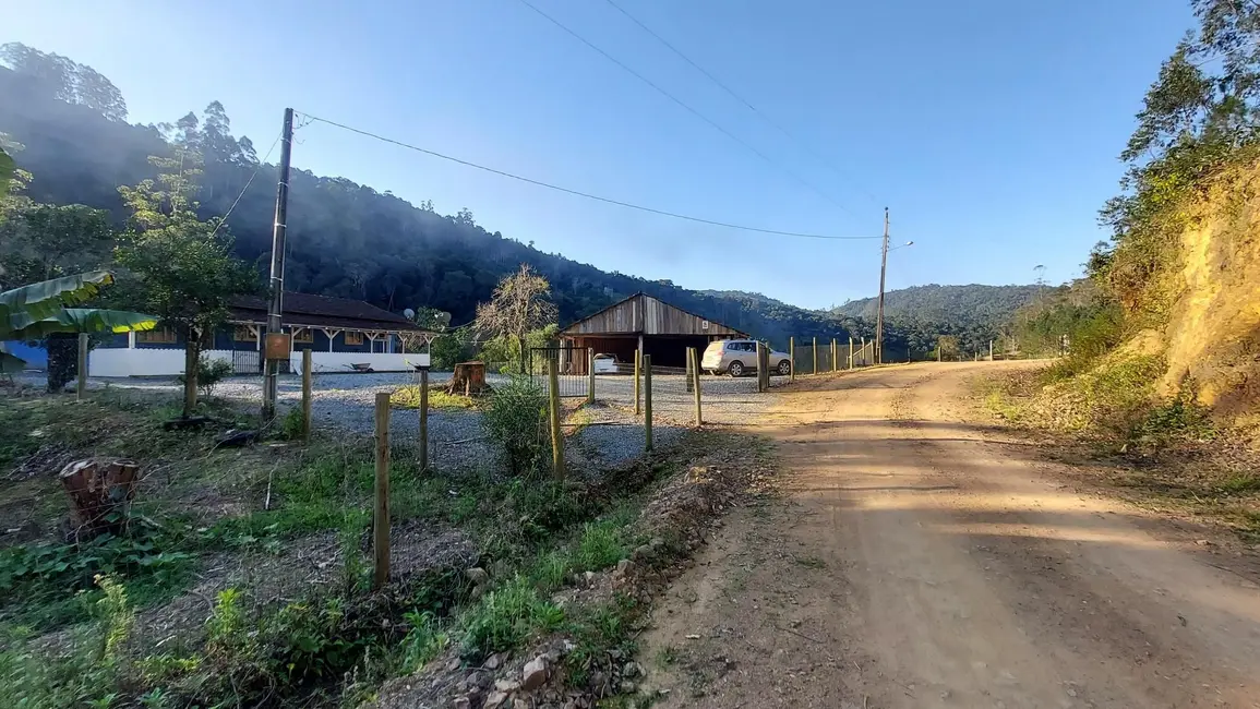 Foto 1 de Chácara com 3 quartos à venda, 140000m2 em Presidente Nereu - SC