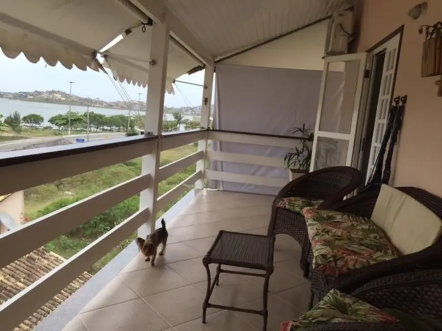 Casa com 3 quartos à venda, 307m2 em Porto do Carro, Cabo Frio - RJ - imagem 4 Foto 4 de Casa com 3 quartos à venda, 307m2 em Porto do Carro, Cabo Frio - RJ