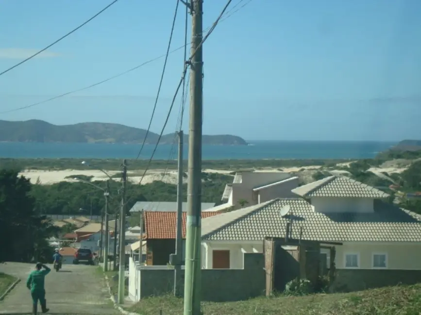 Foto 1 de Terreno / Lote à venda, 300m2 em Ogiva, Cabo Frio - RJ