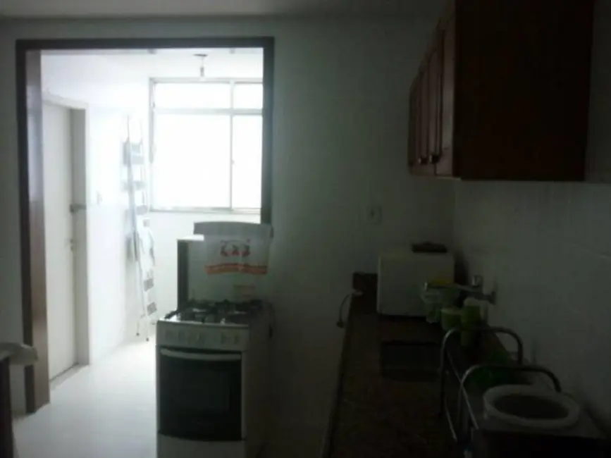 Cobertura com 3 quartos à venda, 160m2 em São Bento, Cabo Frio - RJ - imagem 8 Foto 8 de Cobertura com 3 quartos à venda, 160m2 em São Bento, Cabo Frio - RJ