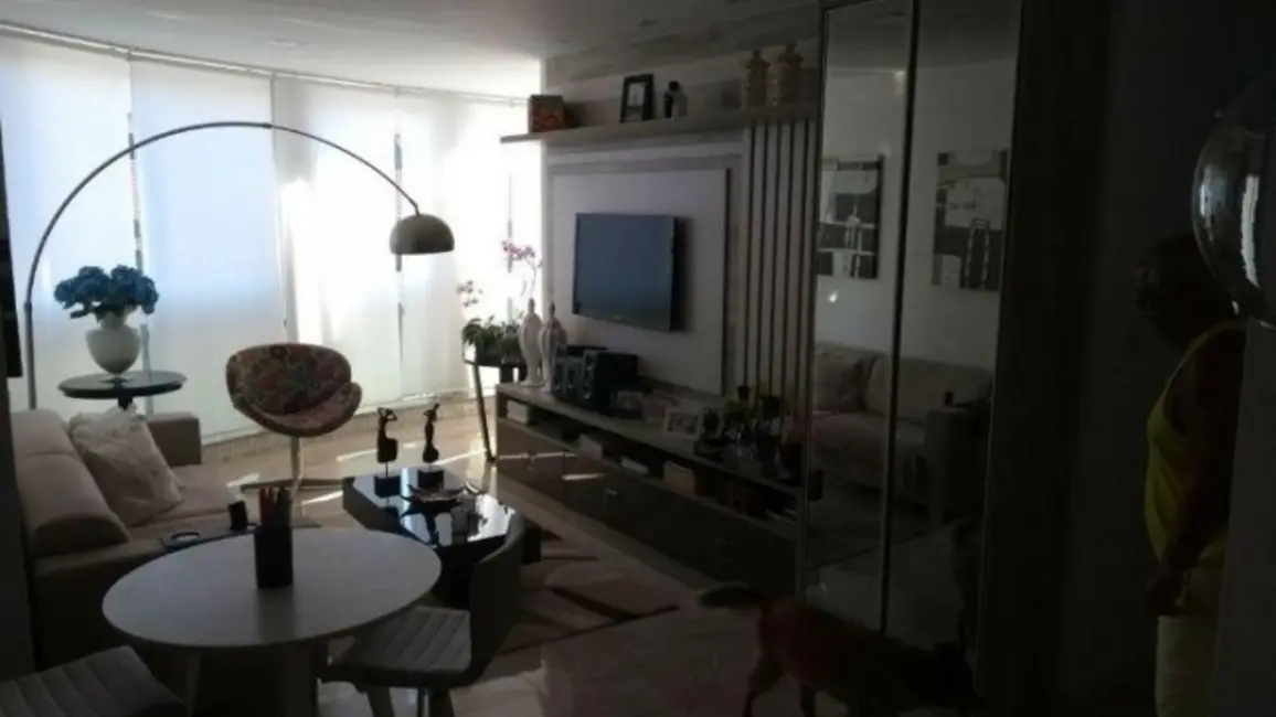 Cobertura com 3 quartos à venda, 180m2 em Centro, Cabo Frio - RJ - imagem 6 Foto 6 de Cobertura com 3 quartos à venda, 180m2 em Centro, Cabo Frio - RJ