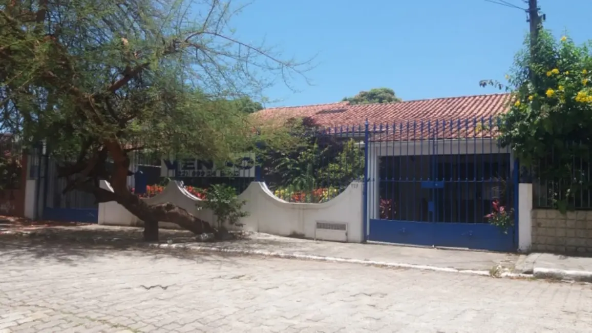 Foto 1 de Casa com 4 quartos à venda, 120m2 em Portinho, Cabo Frio - RJ