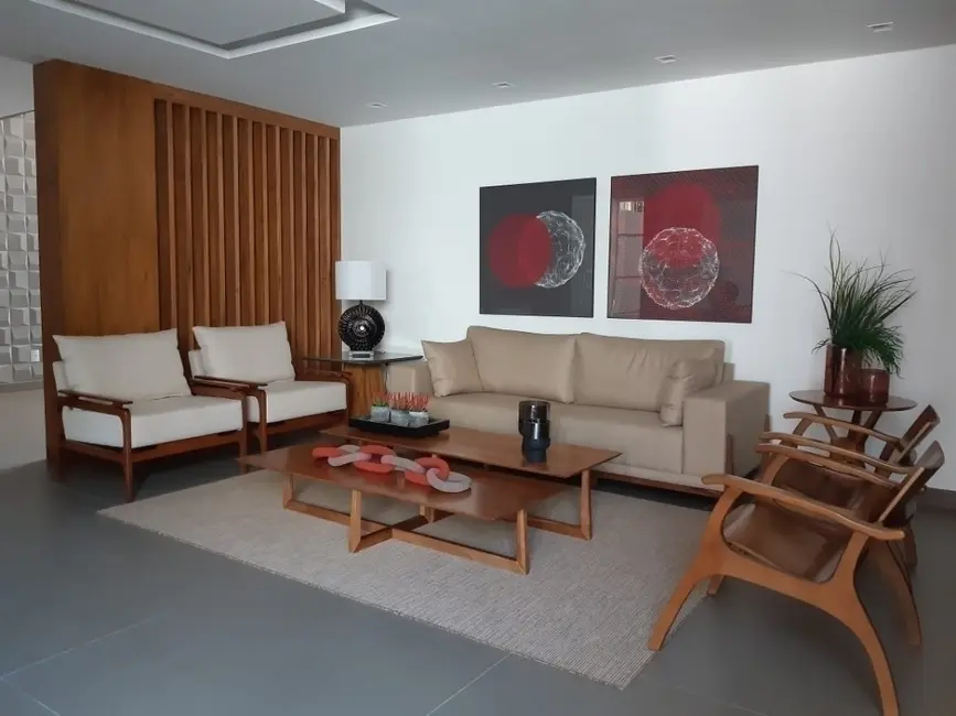 Apartamento com 2 quartos à venda, 93m2 em Centro, Cabo Frio - RJ - imagem 3 Foto 3 de Apartamento com 2 quartos à venda, 93m2 em Centro, Cabo Frio - RJ