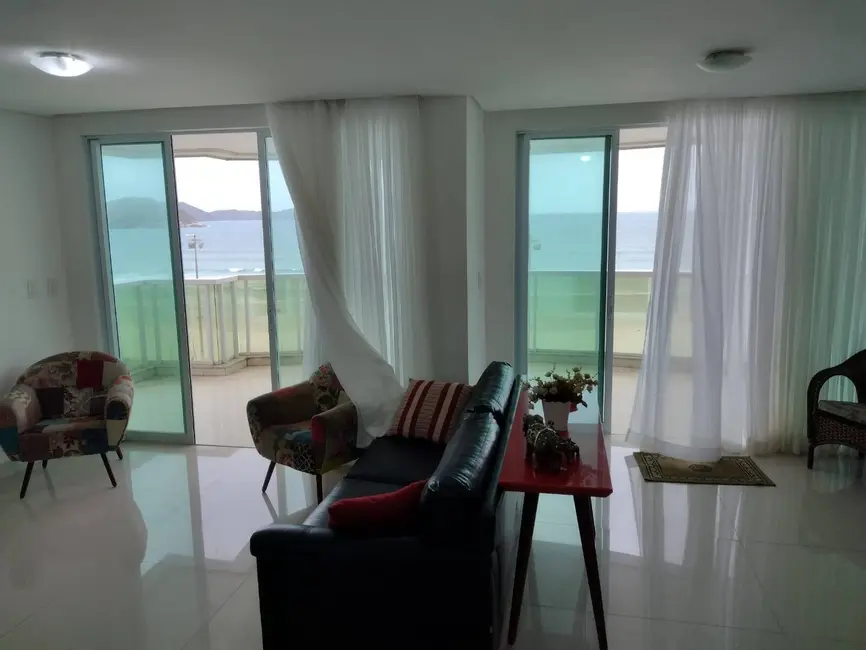 Cobertura com 4 quartos à venda, 270m2 em Algodoal, Cabo Frio - RJ - imagem 4 Foto 4 de Cobertura com 4 quartos à venda, 270m2 em Algodoal, Cabo Frio - RJ