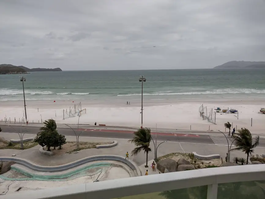 Cobertura com 4 quartos à venda, 270m2 em Algodoal, Cabo Frio - RJ - imagem 8 Foto 8 de Cobertura com 4 quartos à venda, 270m2 em Algodoal, Cabo Frio - RJ