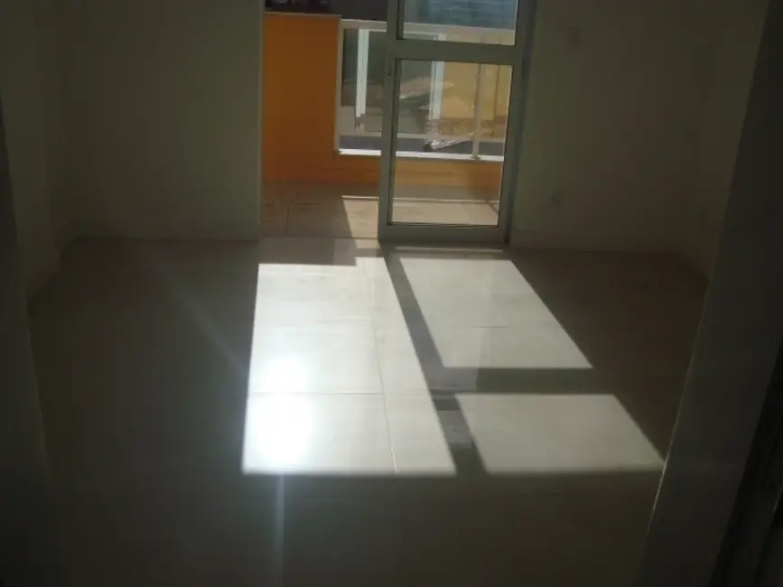 Foto 2 de Apartamento com 2 quartos à venda, 81m2 em Braga, Cabo Frio - RJ