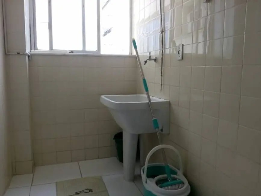 Apartamento com 2 quartos à venda, 96m2 em Centro, Cabo Frio - RJ - imagem 8 Foto 8 de Apartamento com 2 quartos à venda, 96m2 em Centro, Cabo Frio - RJ